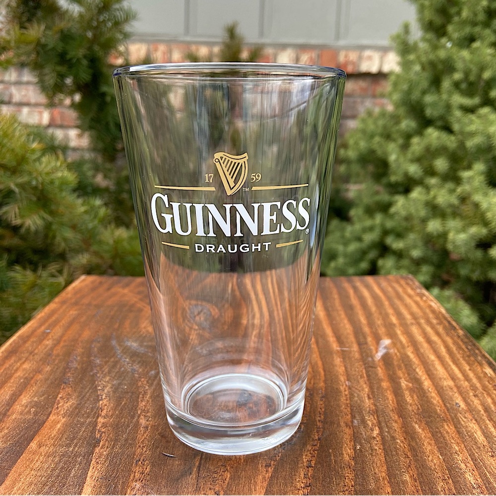 Like New - Guinness Draught Beer Pint Glass